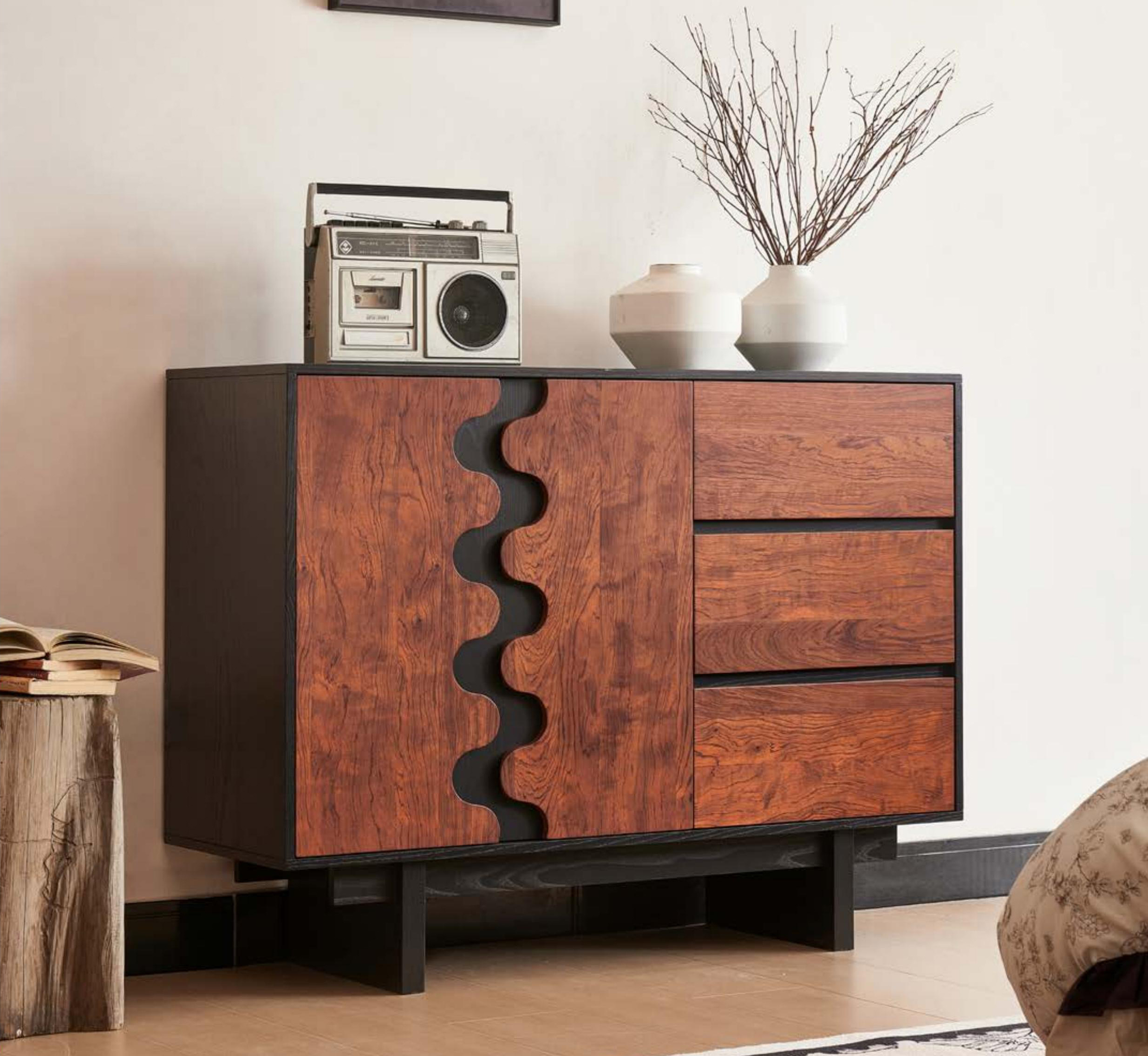 K102云端实木边柜