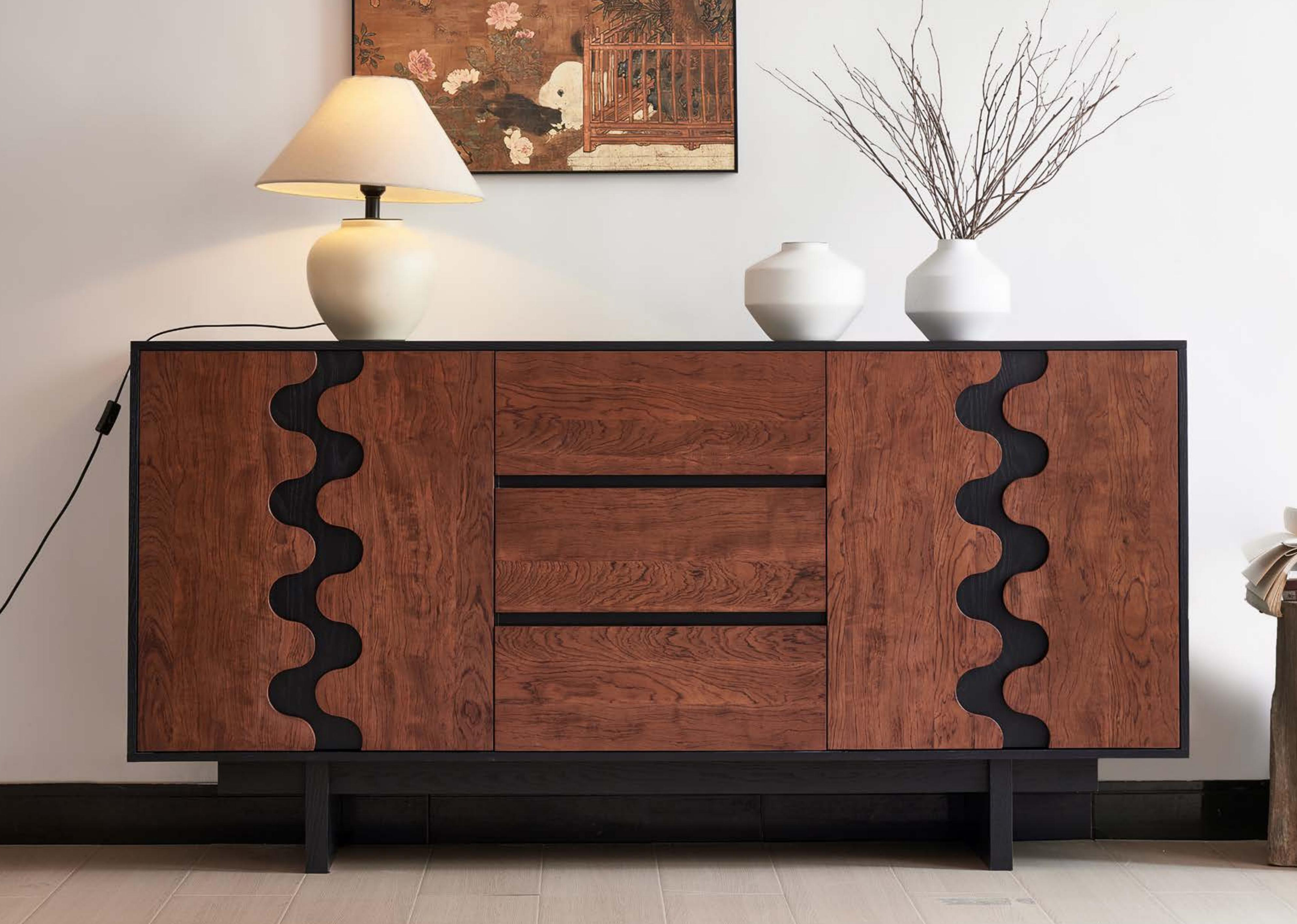 K103云端实木边柜